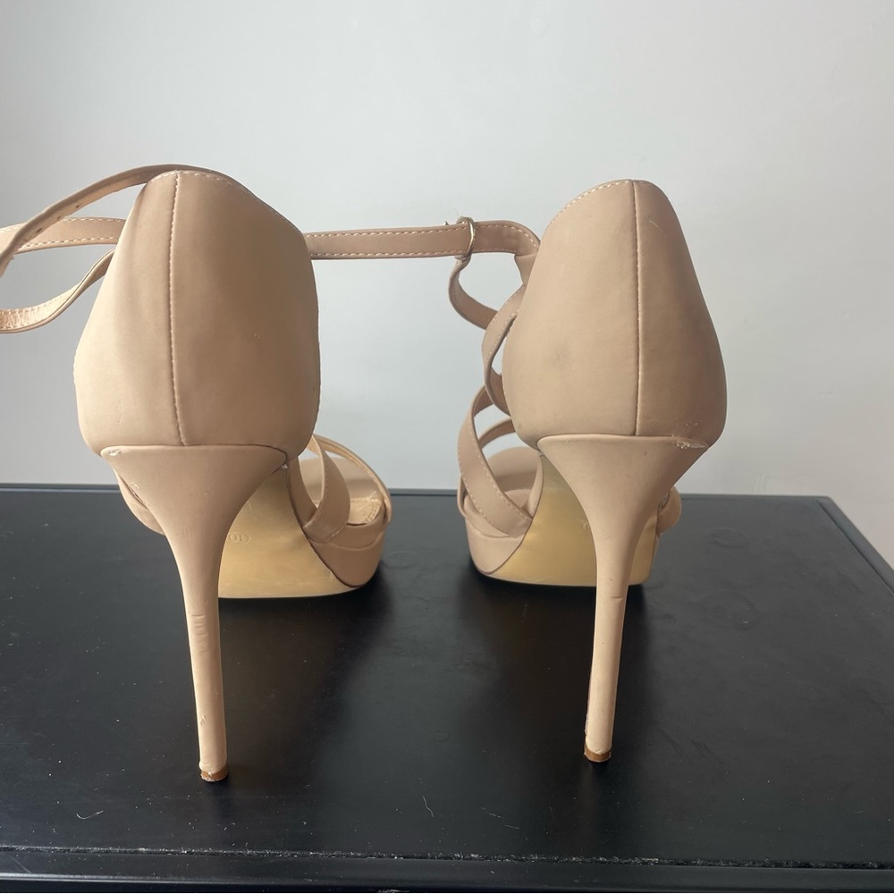 Nude strappy heels - Picture 4 of 6